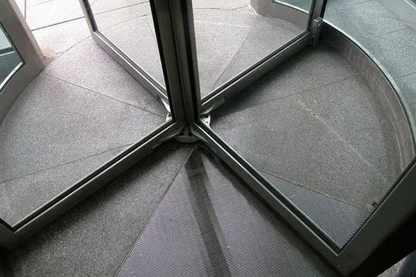 自动感应门